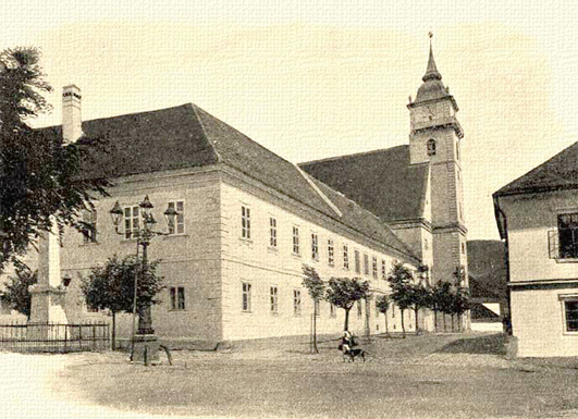 szakolcanno